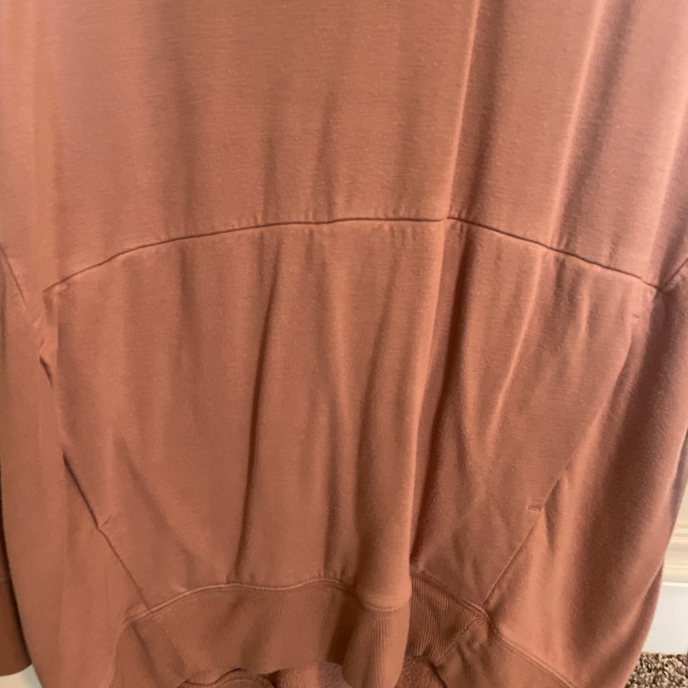 Express: One Eleven Oversized Sweatshirt - Picture 2 of 7
